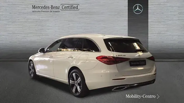 Usado Mercedes C300 Avantgarde 197 CV (144 kW) 2024 Familiar