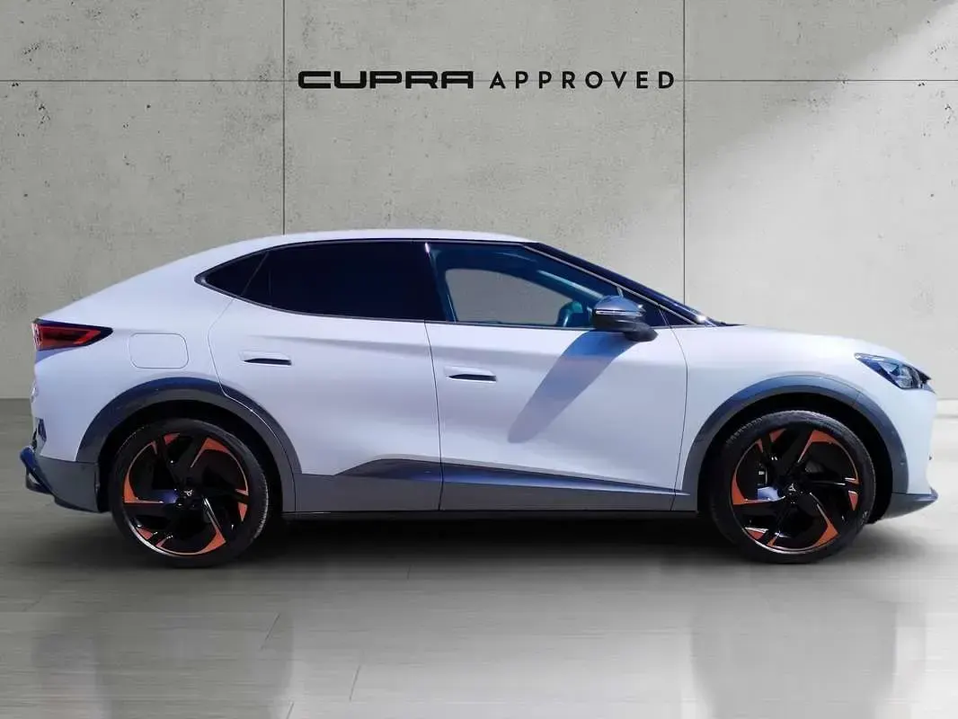 Usado Cupra Tavascan VZ 250 kW (340 CV) 2024 Blanco SUV