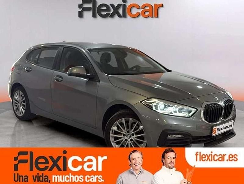Gris Usado 2023 BMW 118 Utilitario | 18.990 € (Super precio) - Imagen 1/4