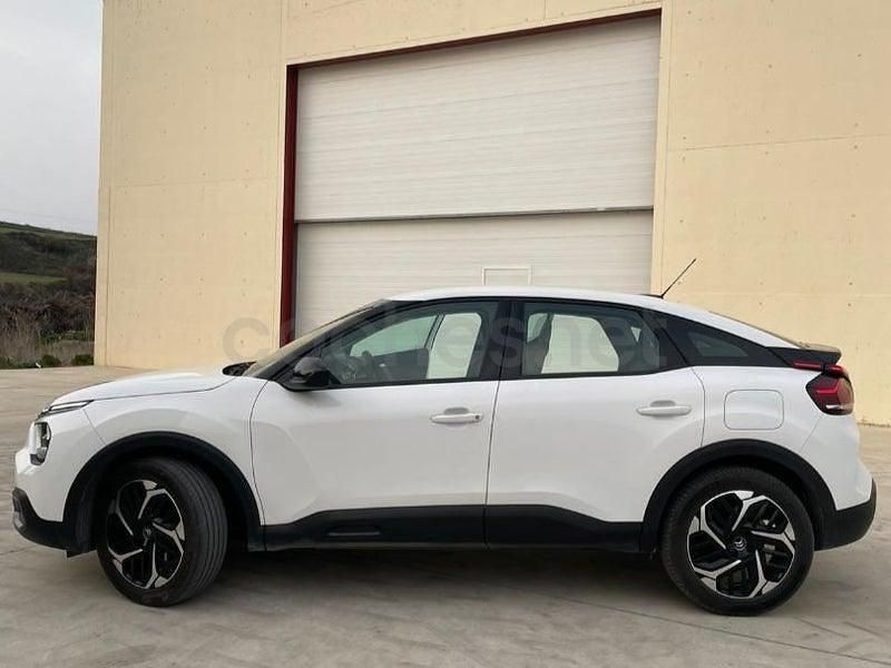 Usado Citroën C4 Feel 110 CV (80 kW) 2022 Blanco Berlina