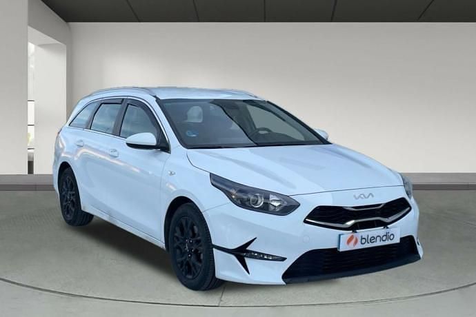 Usado Kia Ceed 121 CV (88 kW) 2022 Blanco Utilitario