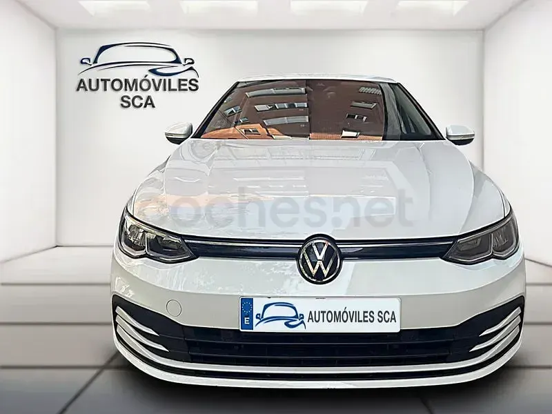 Usado VW Golf VIII Life 110 CV (80 kW) 2022 Blanco Berlina