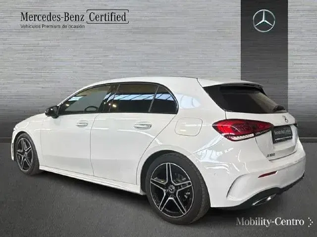 Usado Mercedes A180 136 CV (100 kW) 2022 Blanco digital