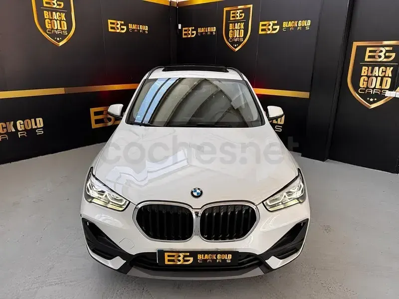 Usado BMW X1 Comfort Edition 150 CV (110 kW) 2022 Blanco SUV