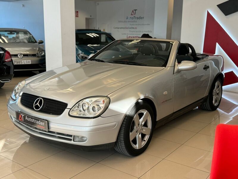 Usado Mercedes SLK230 193 CV (141 kW) 1997 Gris Descapotable