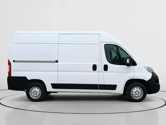 Usado Opel Movano Edition 140 CV (102 kW) 2022 Blanco Van