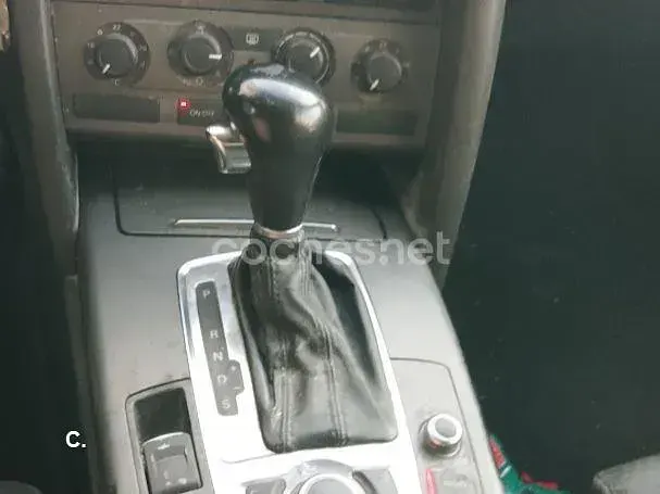 Usado Audi A6 233 CV (171 kW) 2005 Gris / plata Berlina