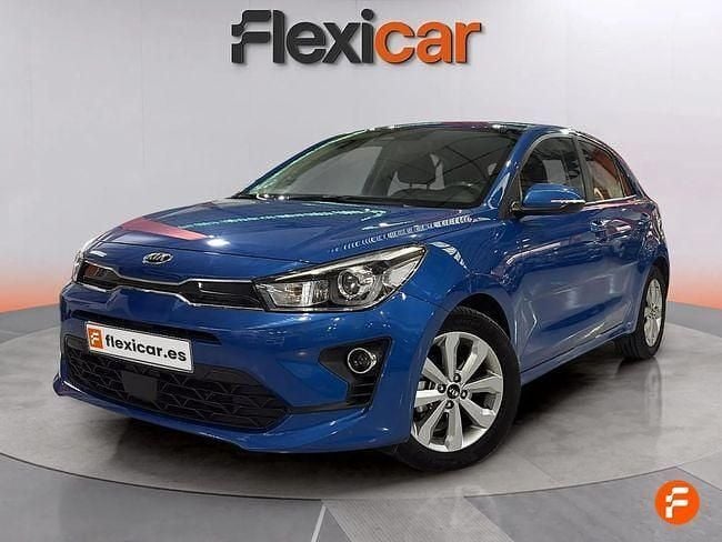 Usado Kia Rio 84 CV (61 kW) 2021 Azul Berlina