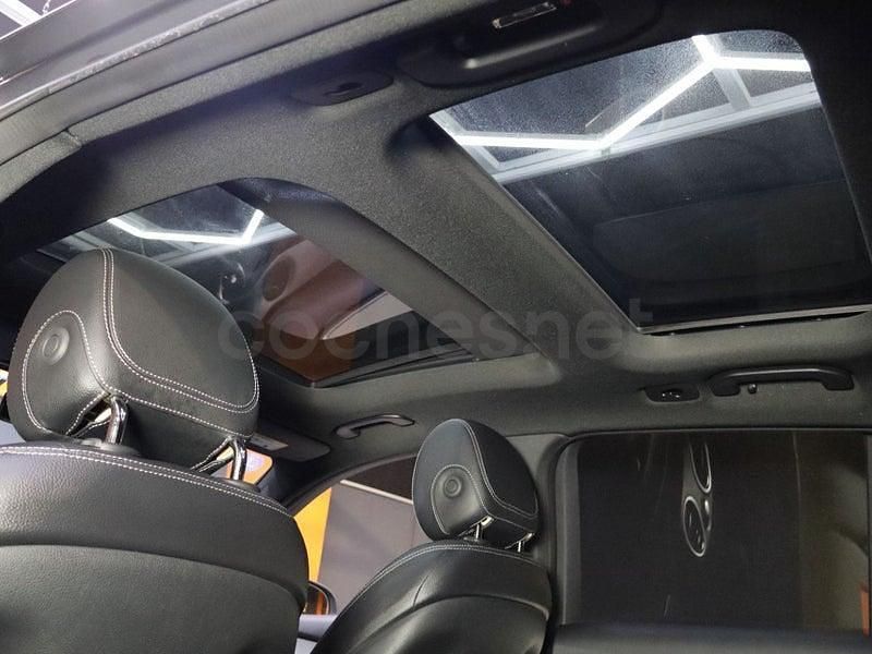 Usado Mercedes GLC300e 320 CV (235 kW) 2022 Gris / plata SUV