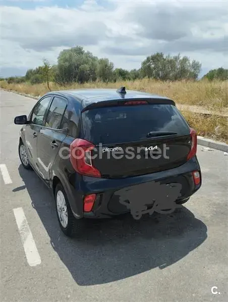 Usado Kia Picanto GT-Line 84 CV (61 kW) 2023 Negro Utilitario