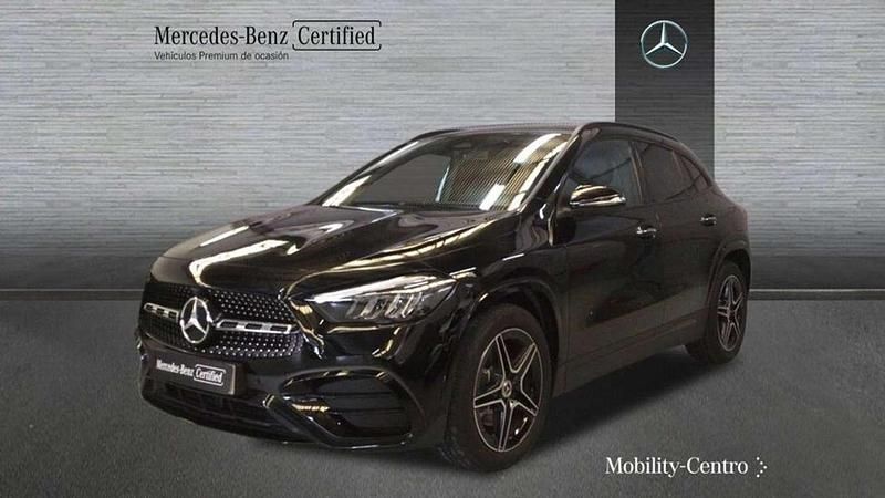 Usado Mercedes GLA200 151 CV (111 kW) 2025 Negro SUV