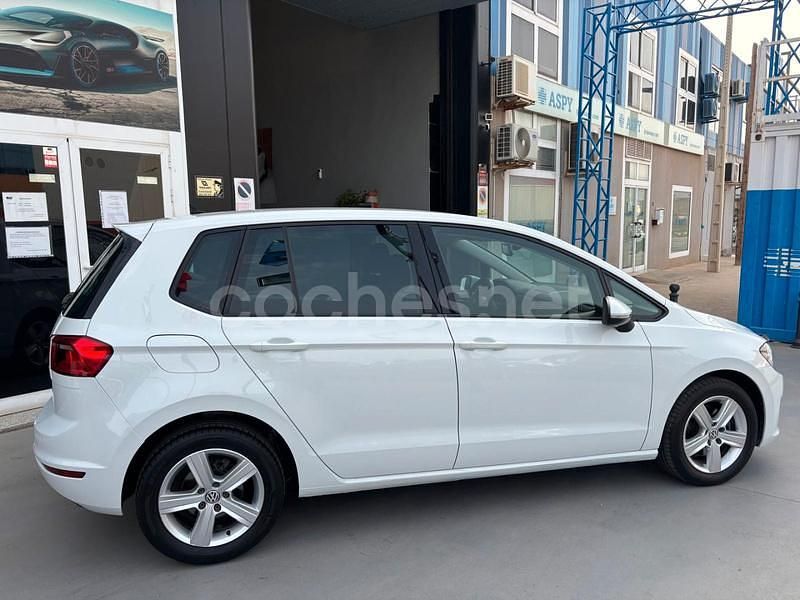 Usado VW Golf Sportsvan 110 CV (80 kW) 2015 Blanco Monovolumen
