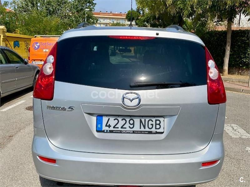 Usado Mazda 5 Sportive 145 HP (106 kW) 2007 Cinzento Monovolume
