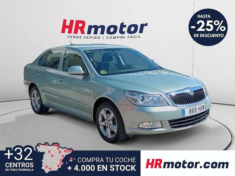 Usado Skoda Octavia 105 CV (77 kW) 2011 Verde Utilitario