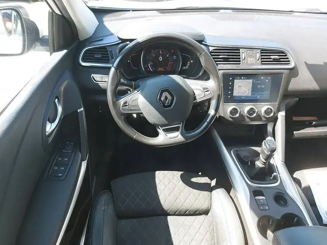 Usado Renault Kadjar Zen 115 CV (84 kW) 2019 Blanco SUV