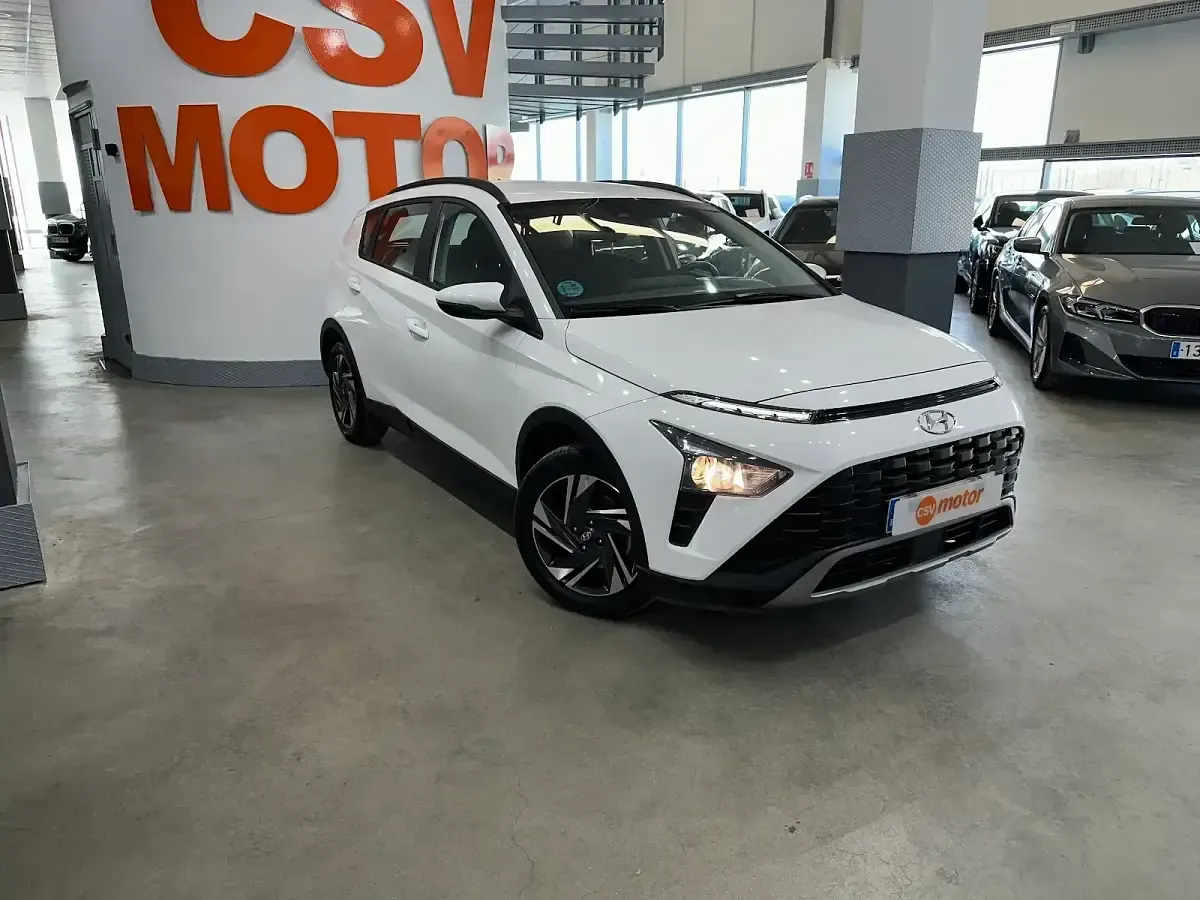 Usado Hyundai Bayon 84 CV (61 kW) 2023 Blanco SUV
