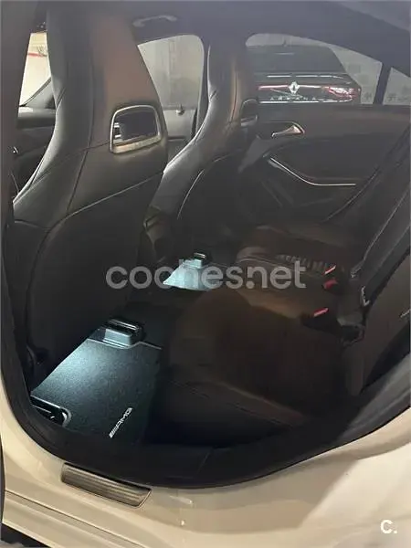 Usado Mercedes CLA220 AMG line 177 CV (130 kW) 2016 Blanco Coupe