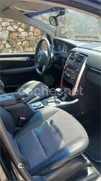 Usado Mercedes B200 140 CV (102 kW) 2007 Negro Monovolumen