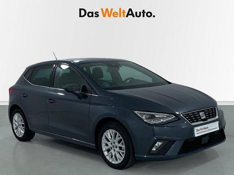 Gris Usado 2024 Seat Ibiza Berlina | 17.590 € (Precio justo) - Imagen 1/4