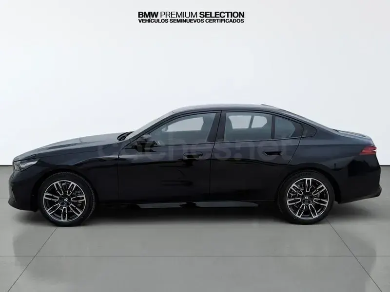 Nuevo BMW 520 Comfort Edition 197 CV (144 kW) 2026 Negro Berlina