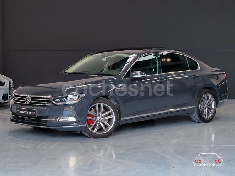 Gris Usado 2015 VW Passat Sportline Berlina | 16.990 € (Precio justo) - Imagen 1/4
