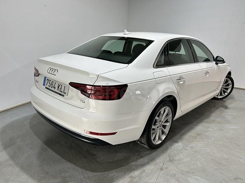 Usado Audi A4 Premium 150 CV (110 kW) 2018 Blanco Berlina