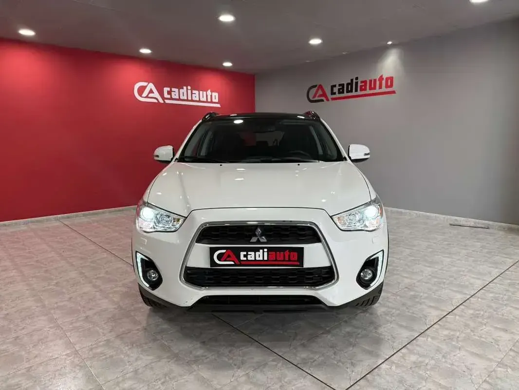 Usado Mitsubishi ASX Motion 117 CV (86 kW) 2015 Blanco SUV