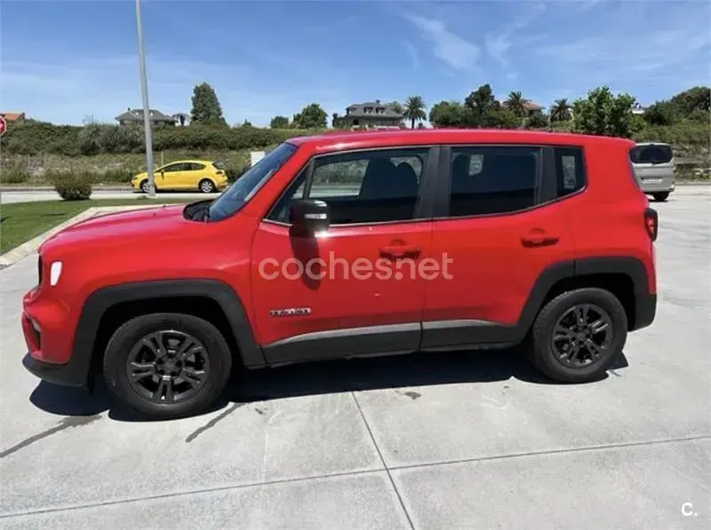 Usado Jeep Renegade Limited 120 CV (88 kW) 2022 Rojo SUV