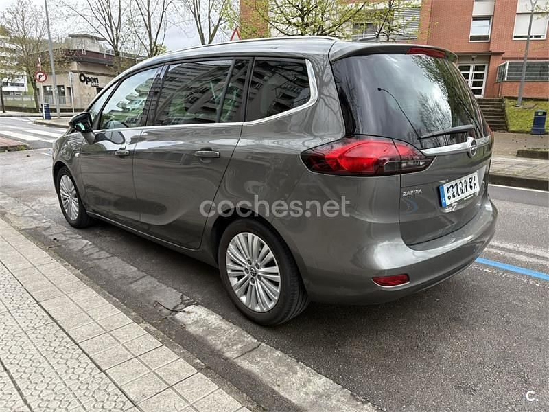 Usado Opel Zafira Selective 140 CV (102 kW) 2017 Gris / plata Monovolumen