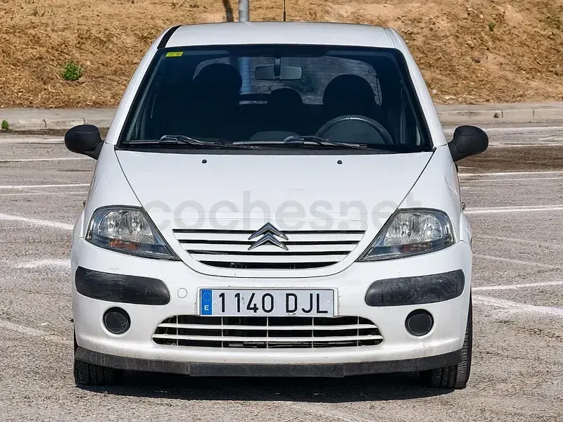 Usado Citroën C3 92 CV (67 kW) 2005 Blanco Berlina