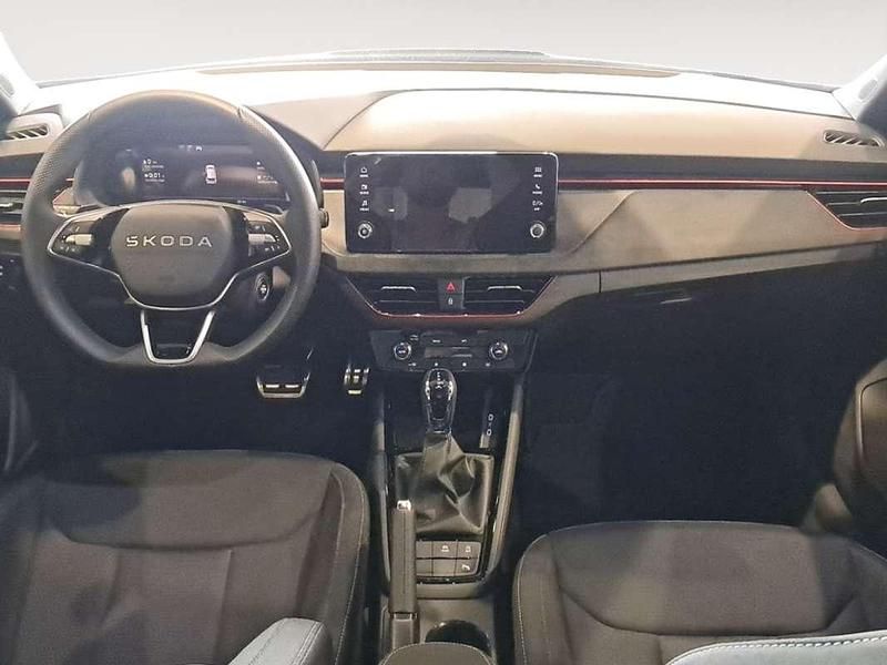 Usado Skoda Kamiq Sport 116 CV (85 kW) 2025 Azul SUV