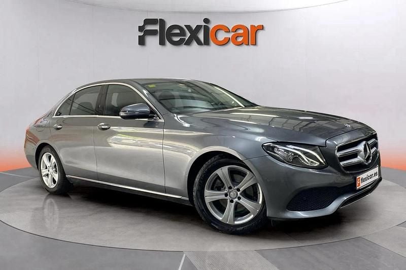 Gris Usado 2016 Mercedes E220 Berlina | 26.990 € (Precio justo) - Imagen 1/4