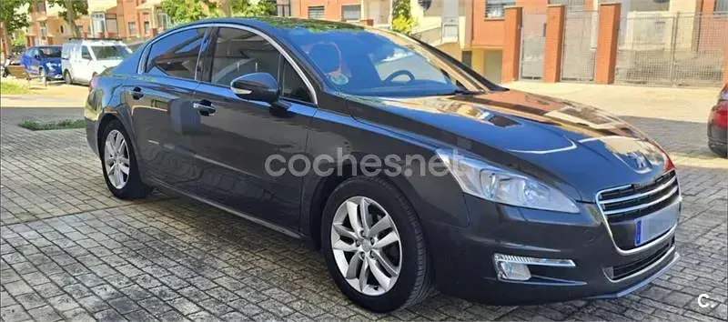 Usado Peugeot 508 Allure 140 CV (102 kW) 2011 Gris / plata Berlina