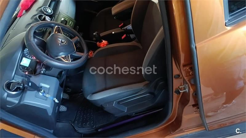 Usado Dacia Duster Essentiel 90 CV (66 kW) 2018 Naranja SUV