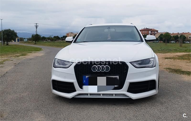 Usado Audi A4 143 CV (105 kW) 2013 Blanco Familiar