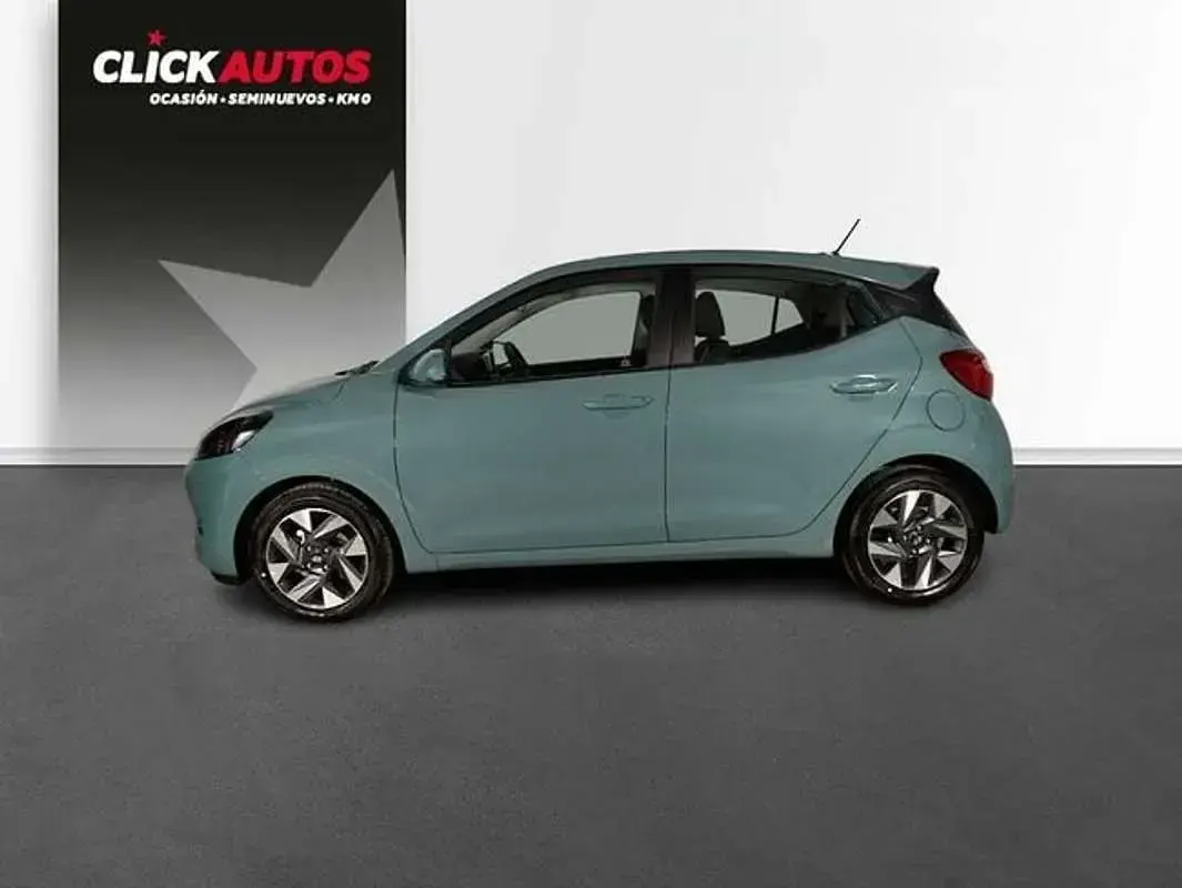 Usado Hyundai i10 67 CV (49 kW) 2024 Verde Utilitario