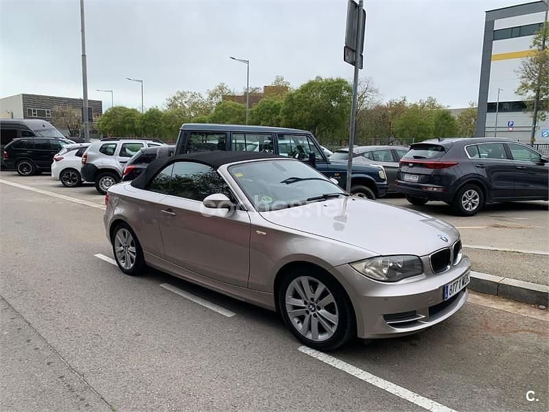 Usado BMW 120 Cabriolet 177 CV (130 kW) 2008 Gris / plata Descapotable