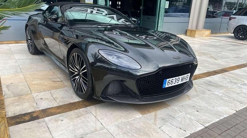 Verde Usado 2021 Aston Martin DBS Coupe | 315.000 € - Imagen 1/4