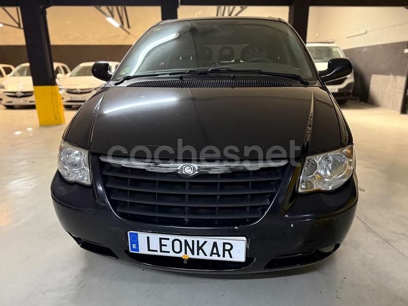 Negro Usado 2007 Chrysler Voyager Monovolumen | 4490 € (Super precio) - Imagen 1/4