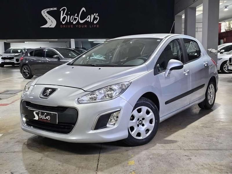 Gris Usado 2011 Peugeot 308 Active Utilitario | 5499 € (Buen precio) - Imagen 1/4