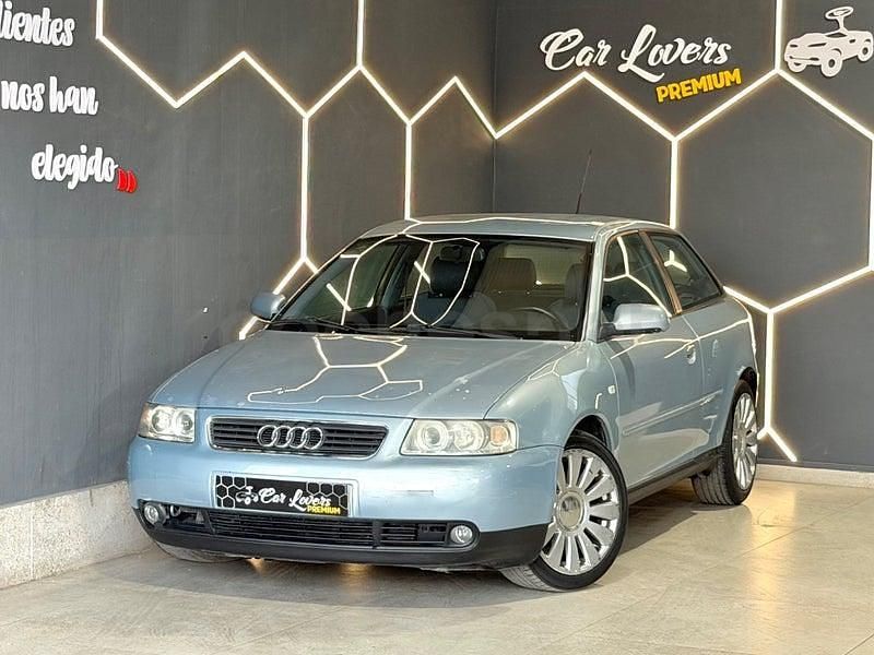 Usado Audi A3 Ambiente 100 CV (73 kW) 2001 Azul Utilitario