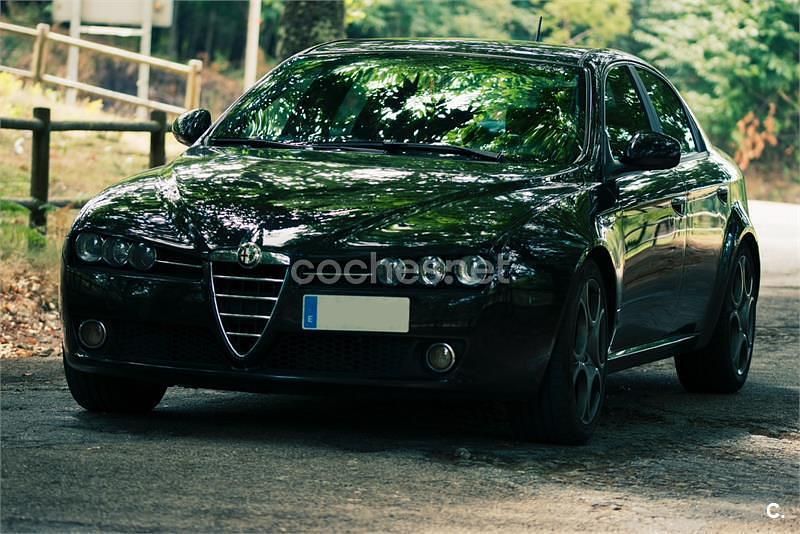 Negro Usado 2008 Alfa Romeo 159 Distinctive Berlina | 7200 € (Un poco caro) - Imagen 1/4
