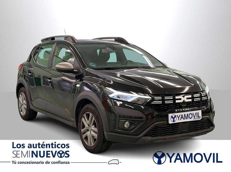Usado Dacia Sandero Expression 101 CV (74 kW) 2023 Negro Utilitario