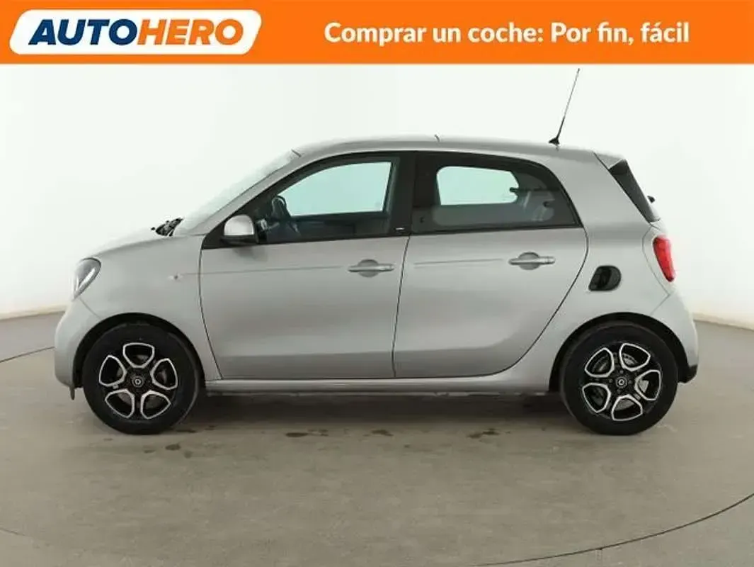 Usado Smart ForFour Basis 90 CV (66 kW) 2016 Gris Utilitario