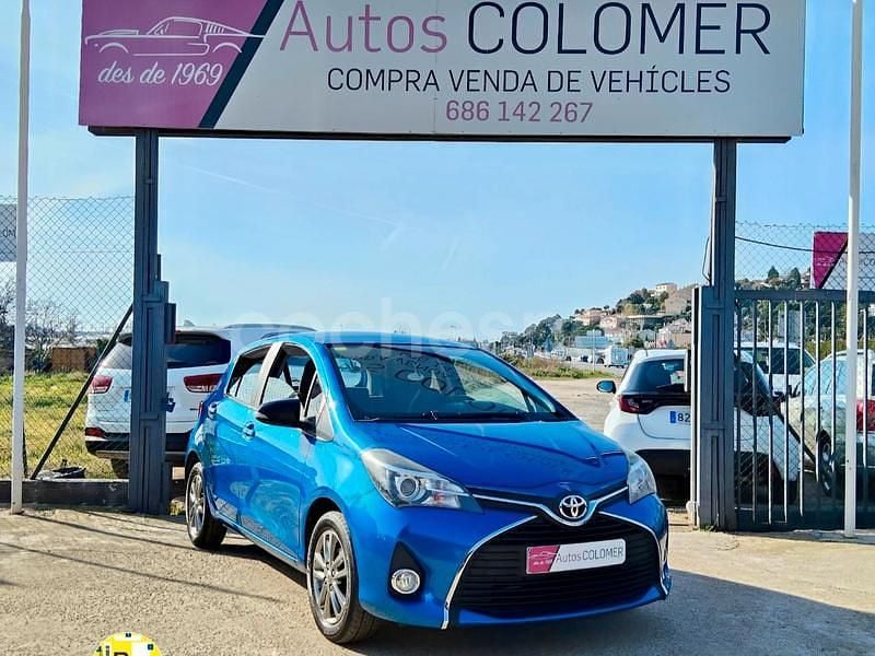 Azul Usado 2014 Toyota Yaris Active Berlina | 8500 € (Buen precio) - Imagen 1/4