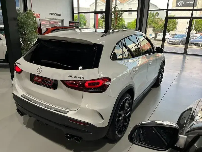 Usado Mercedes GLA45 AMG AMG 421 CV (309 kW) 2023 Blanco SUV
