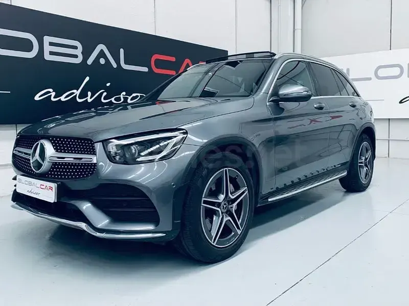Usado Mercedes GLC300 258 CV (189 kW) 2020 Gris / plata SUV