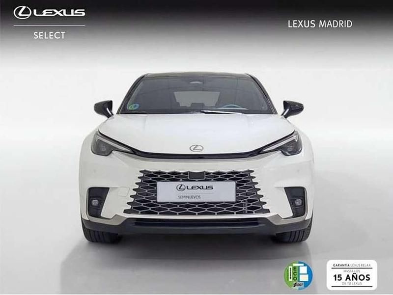Usado Lexus LBX 136 CV (100 kW) 2024 Blanco SUV