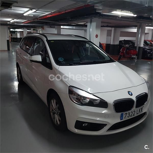 Usado BMW 218 150 CV (110 kW) 2016 Blanco Familiar