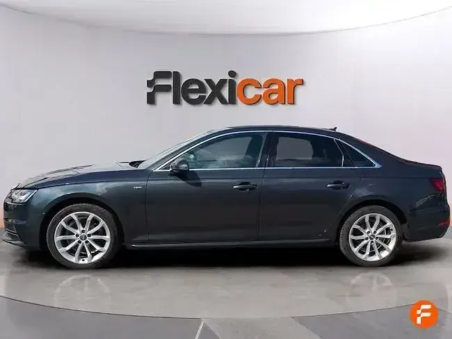 Usado Audi A4 150 CV (110 kW) 2018 Gris Familiar
